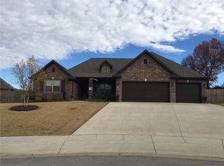 4367 Carriage Crossing Ln, Springdale, AR 72762
