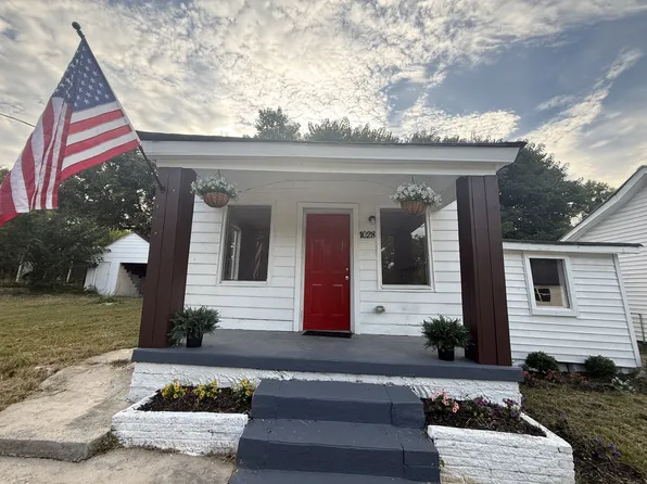 1028 Bridge St, Columbia, TN 38401