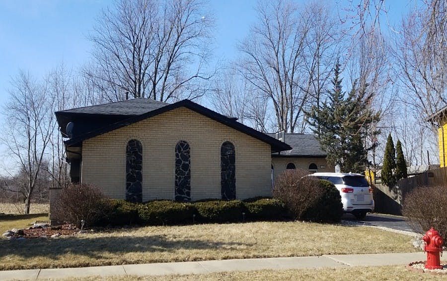 1st image of 22516 Imperial Dr