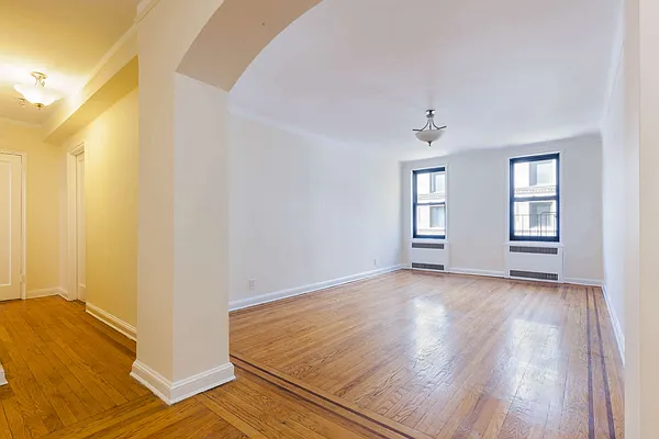 Rented by Compass | media 11