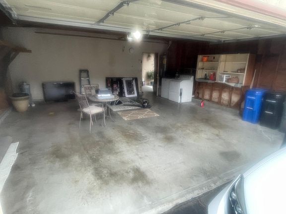 4th image of 1353 N Tam O Shanter Dr
