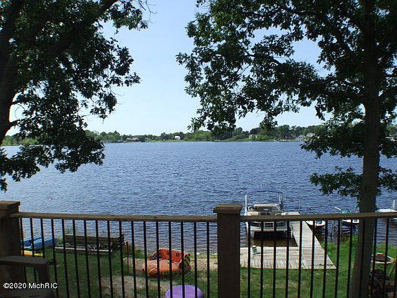 5th image of 22063 Leota Dr