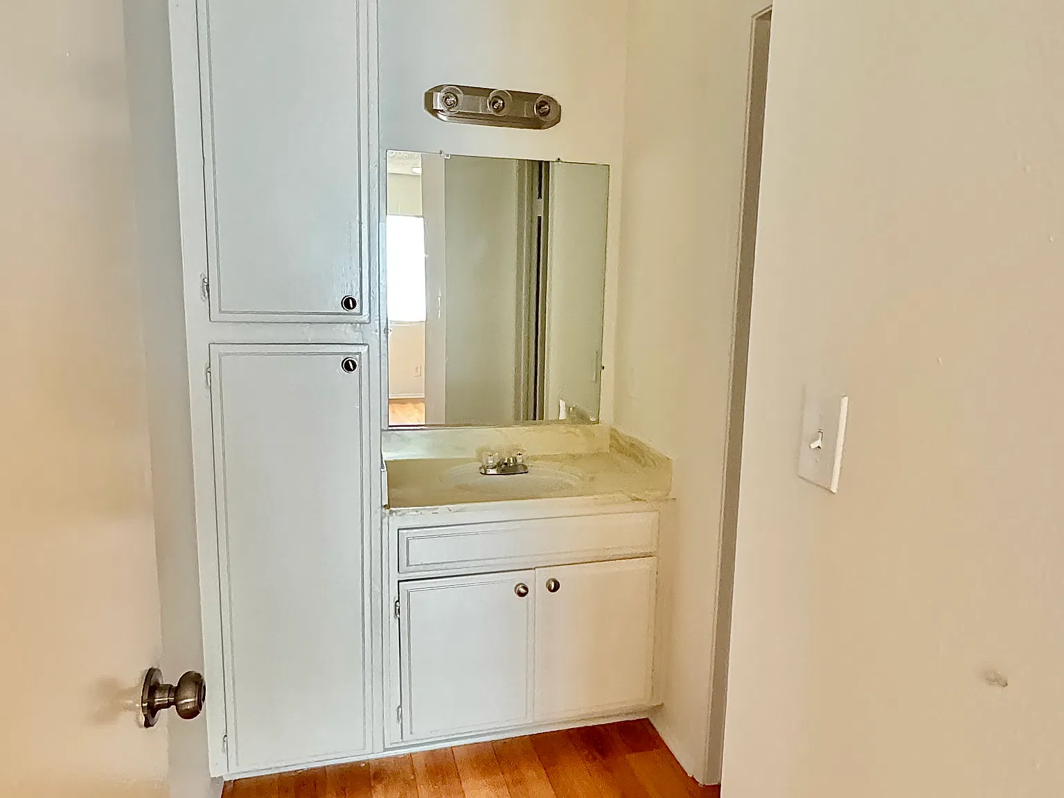7423 N Lankershim Blvd — Photo 3