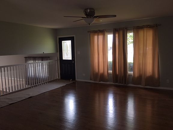 5th image of 16609 84th Ave