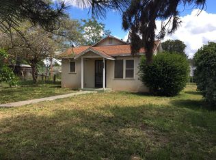 5086 N Lola Ave, Fresno, CA 93722
