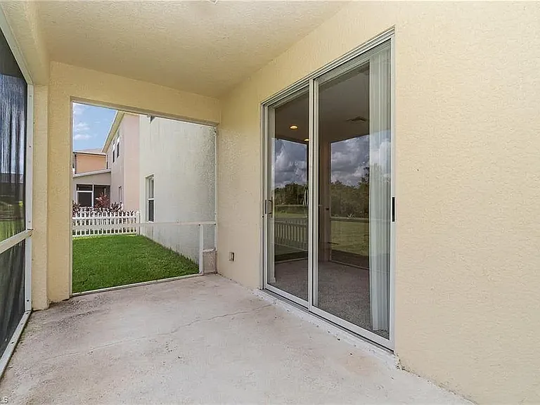8993 Falcon Pointe Loop — Photo 7