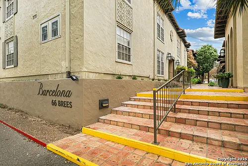 66 Brees Blvd #24B Photo 1