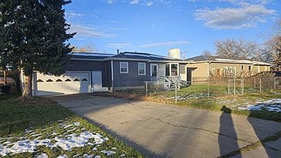 1st image of 3837 5th Ave N