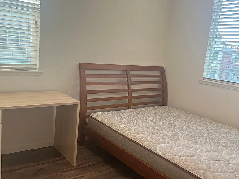 1033 Gabbiano Ln #1 — Photo 15