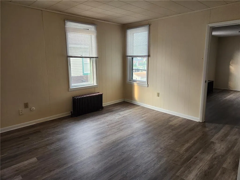 4 bed, 1.5 bath, 1781 sqft, $1,685 — Photo 3