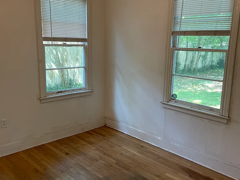 1530 Goldenrod Ave — Photo 7