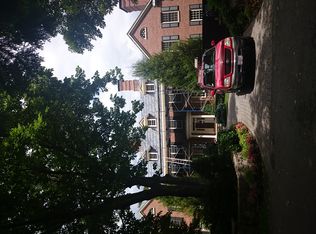 20 Lowell Ln, Brookline, MA 02445