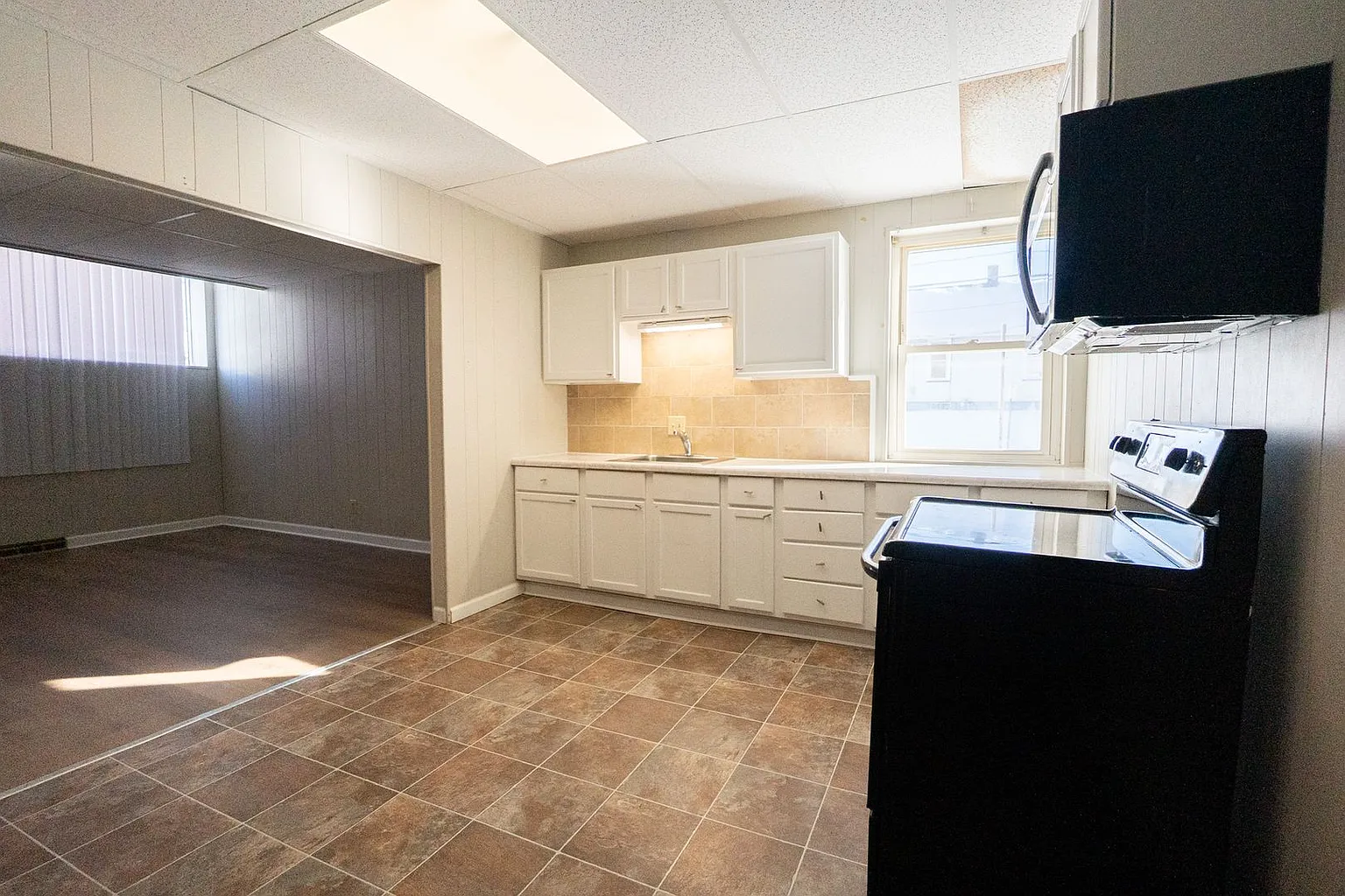 605 Smith Ave SW #2 photo 1