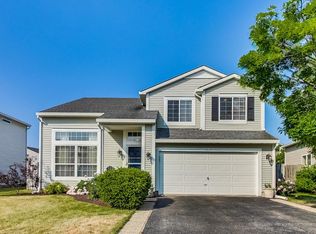 1315 S Pleasant Hill Gate, Waukegan, IL 60085