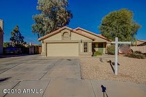 2nd image of 107 S Ogden Cir