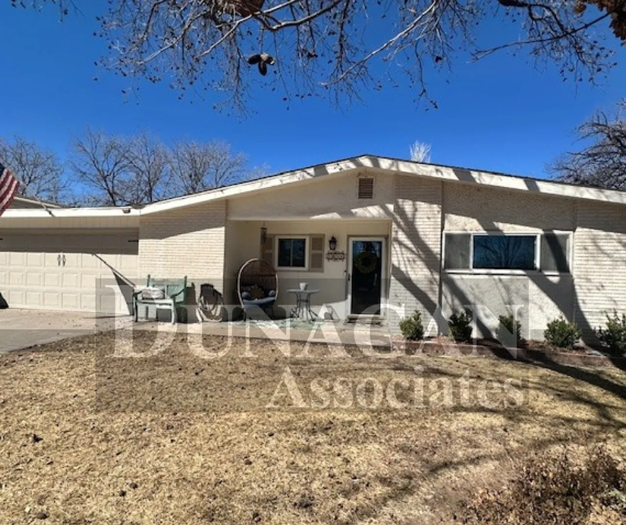 Price Reduced Partially Furnished- 3bed 2bath Home With Water Paid — Photo 1