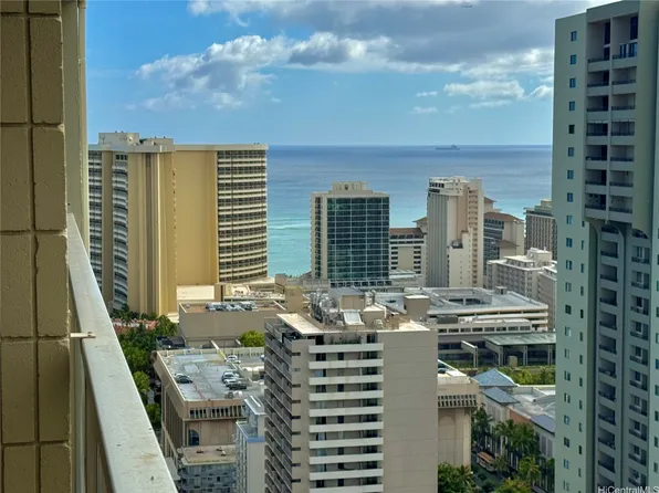 445 Seaside Ave APT 3910, Honolulu, HI 96815