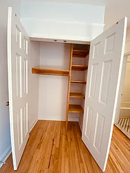 Rented by Metropolis Real Estate of Manhattan