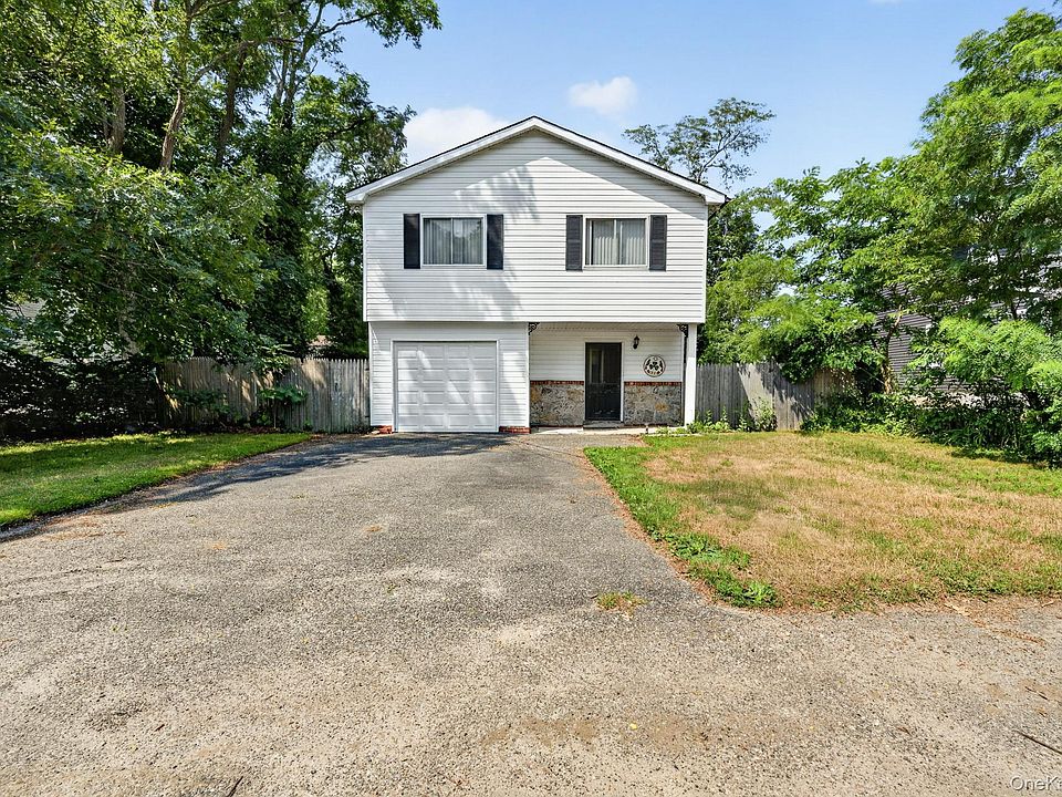 1st image of 174 Beaver Drive