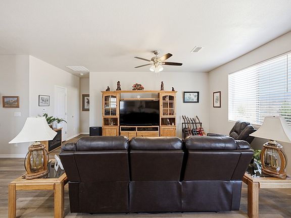 3rd image of 7494 E Morningside Drive