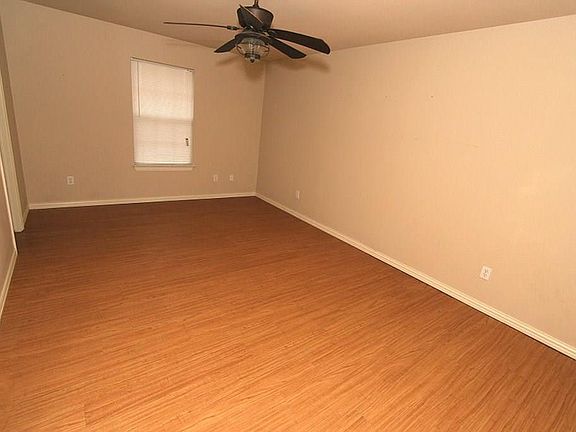 5th image of 405A N Jackson Ave
