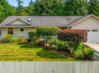 1073 Loganberry Ln, Camano Island, WA