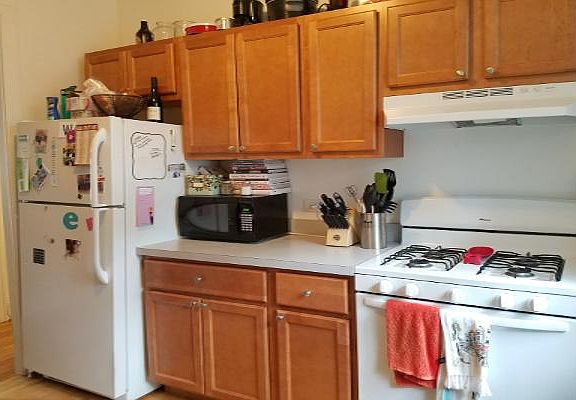 4th image of 506 W Belden Ave #1
