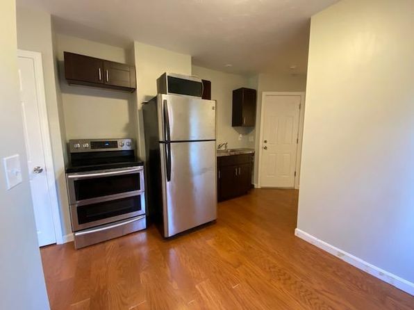 27 Florence St #1R