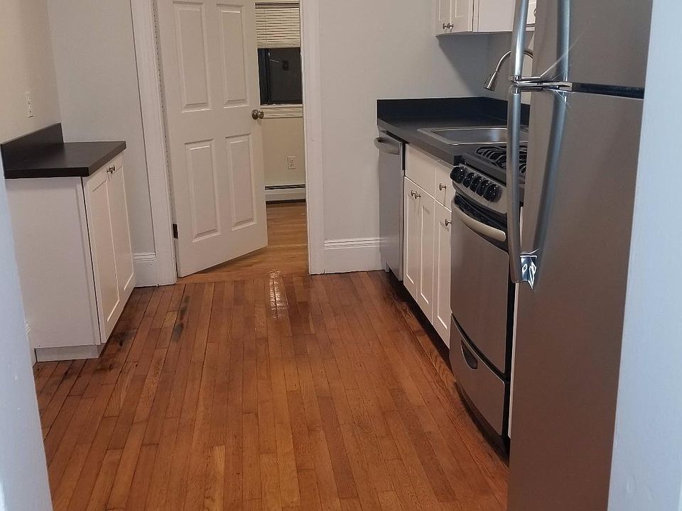 2nd image of 147 Brown St #22AA