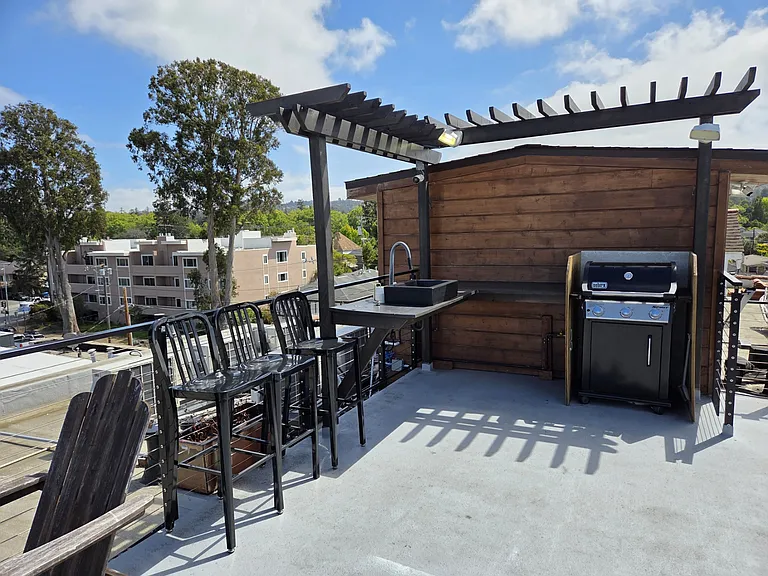 1220 El Camino Real #203 — Photo 28
