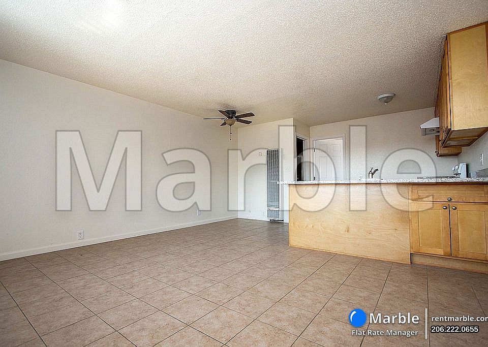 1st image of 847 E Main St #4