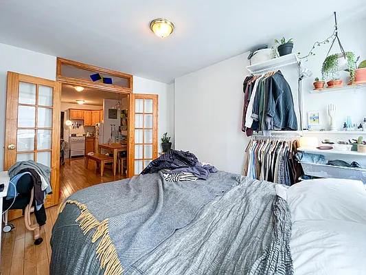 Rented by Compass | media 8