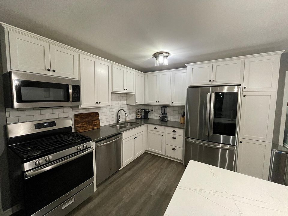 1st image of 2208 Worthington Dr