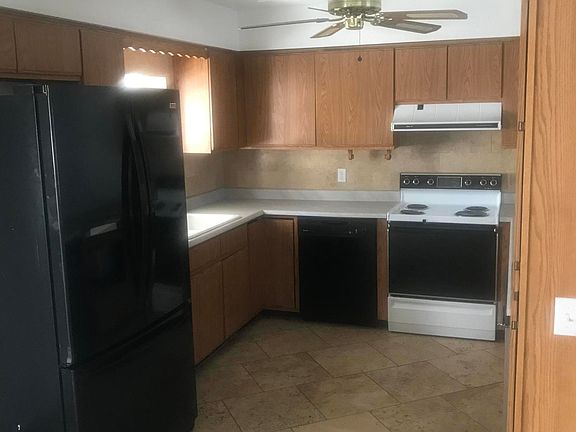 4th image of 3028 Southwind Ave