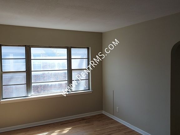 4th image of 1251 SW Topeka Blvd #21