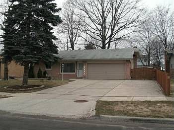 2nd image of 27765 Berkshire Dr