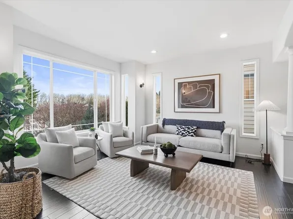 8145 5th Avenue SW, Seattle, WA 98106
