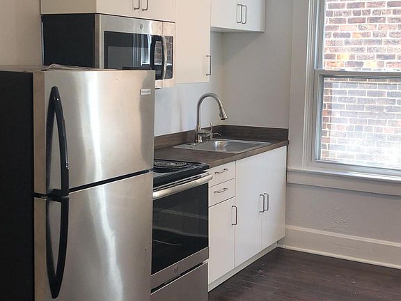 4th image of 4144 Hamilton Ave #B
