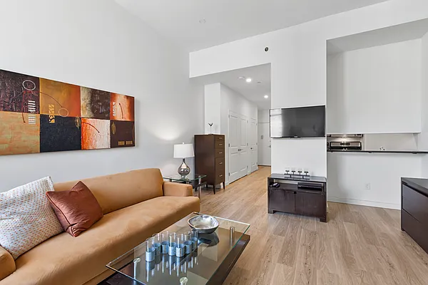 Rented by Kukreja Realty & Insurance Services LLC | media 16