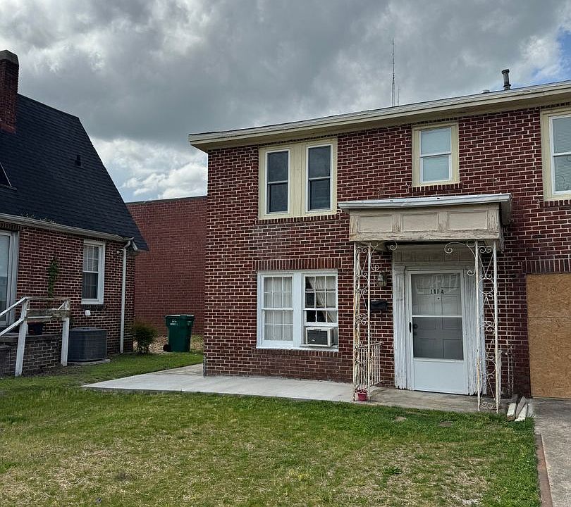 1st image of 111B Taggart Ave