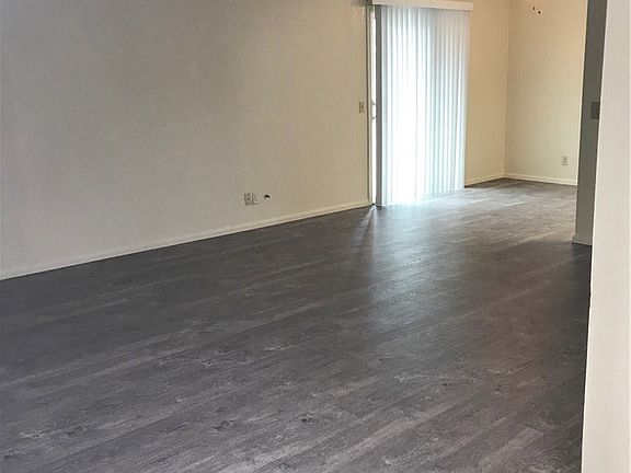 2nd image of 2129 Woodberry Ave APT 4