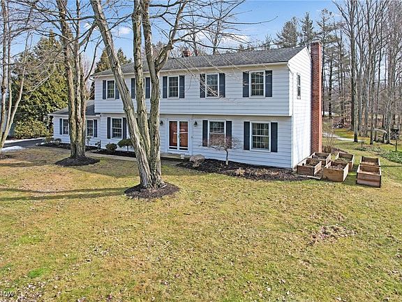 2nd image of 5215 Maple Springs Dr