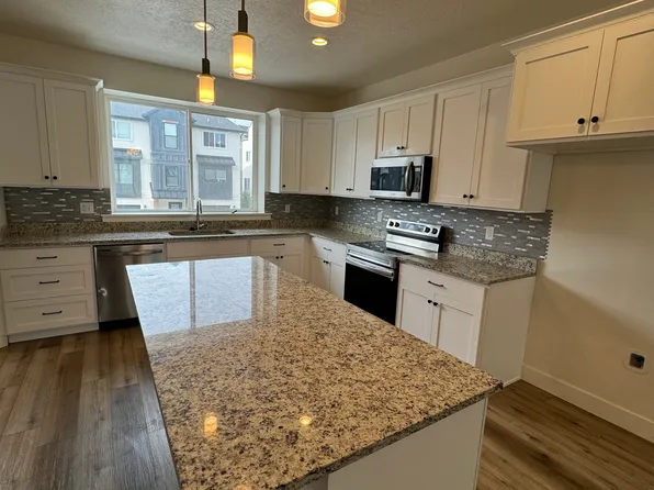633 E 360 S, American Fork, UT 84003
