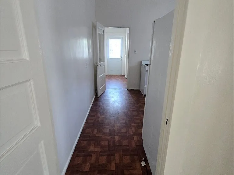 209 S Birch St #B — Photo 7