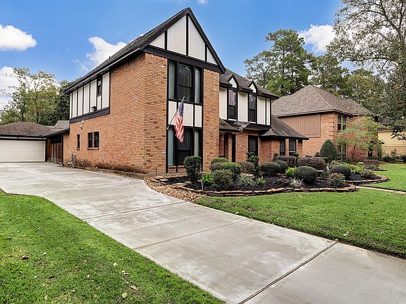 2nd image of 3727 Rocky Woods Dr