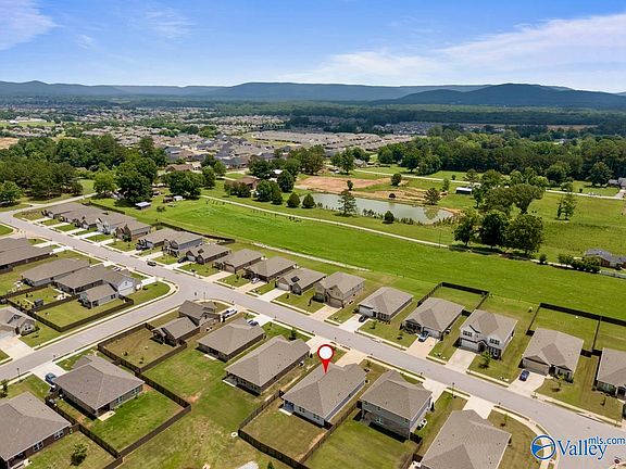 3rd image of 9128 Monteagle Blvd