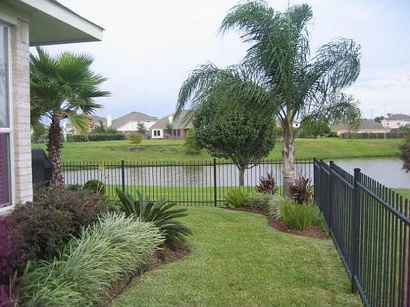 Side Yard facing the Lake