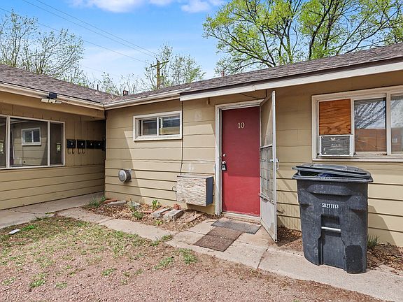 2nd image of 207 N Santa Fe Ave #10
