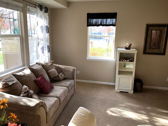 3rd image of 1531 W 190 N #31