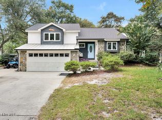 2002 Petes Camp Drive, Southport, NC 28461